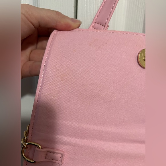 Purse, pink with gold accents. - Picture 6 of 8